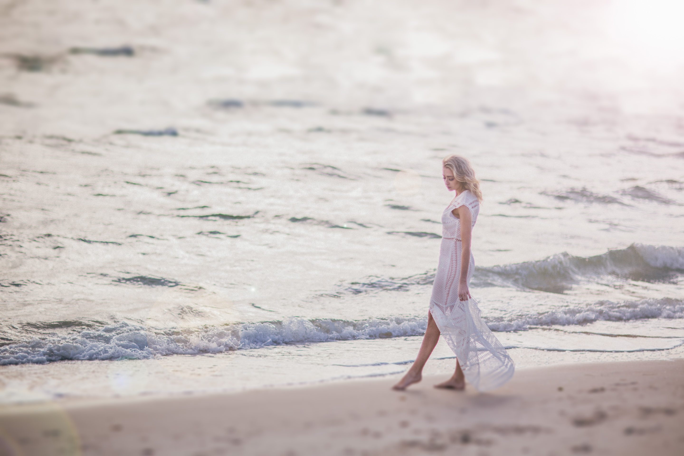 dreamy glamour photography in melbourne - long floaty dress plain white at beach